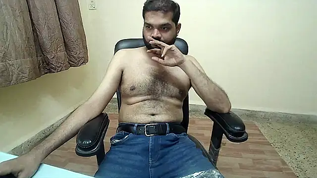 Preview of kinky_kumarr