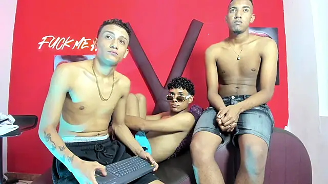BLACK_BOYS1 webcam