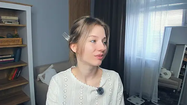 katemossse (F young) - show how i stroke my neck