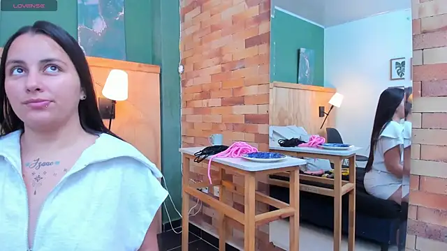 megansumer webcam