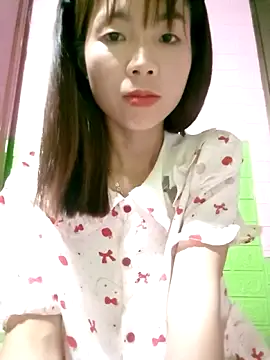 AmyLinee01 webcam