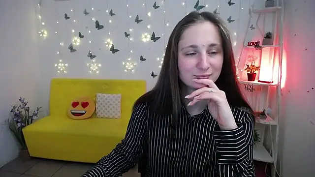 MichelLeee webcam