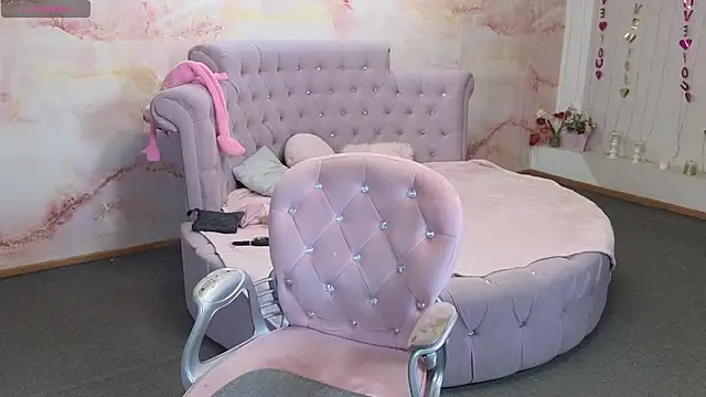 Penelope_Pinky webcam