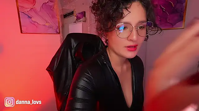 Dannaa_Lovs webcam