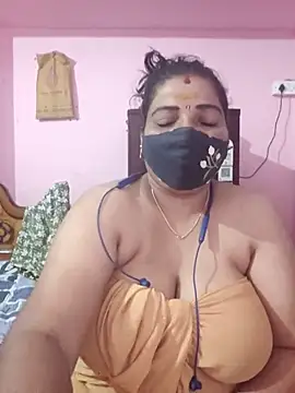 tamil_lathikaaa webcam