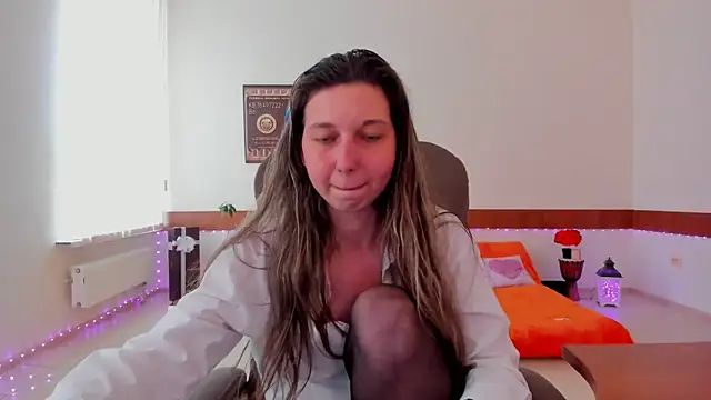 Ellina_Star webcam