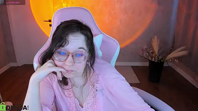 Aleks-caster webcam