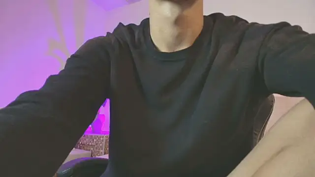 Valentino_Rey webcam
