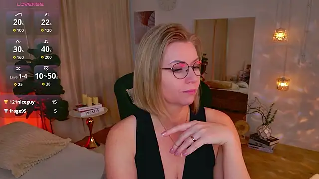 Annie_Light webcam