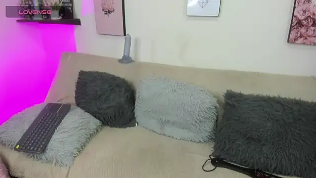 Lele_669 webcam