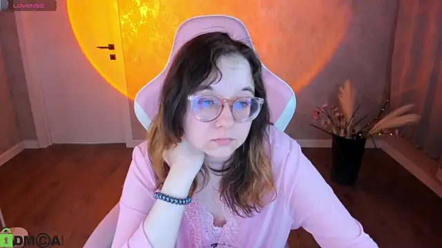 Aleks-caster webcam