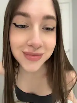 BOOMFOXY live sex cam