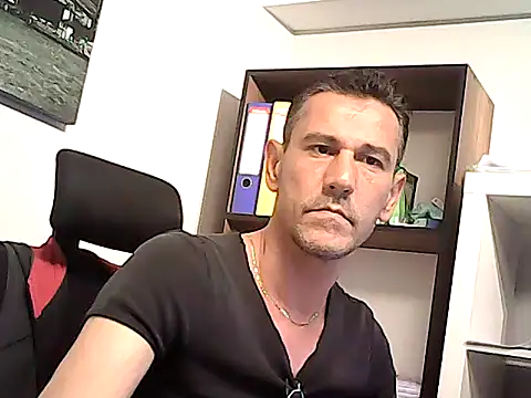 mastercharisma35 webcam