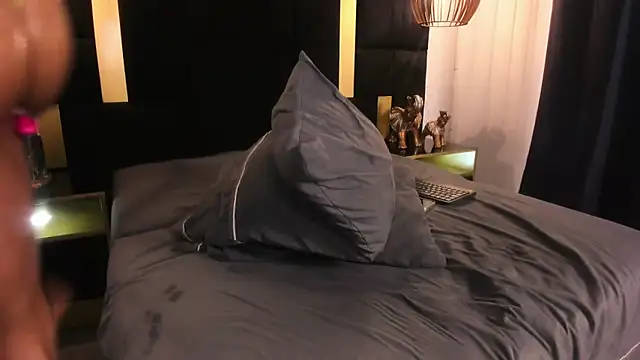 Lucio__Fox webcam