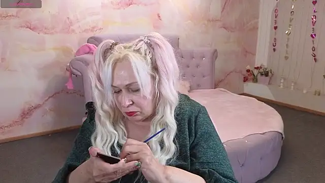 Penelope_Pinky webcam