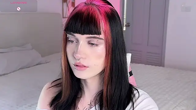 Vailyreb_ webcam
