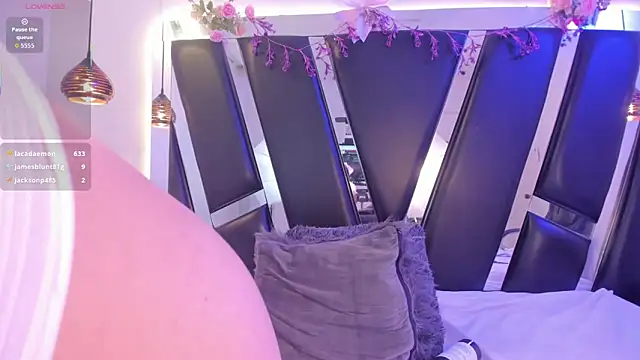 antonelllepiercee webcam