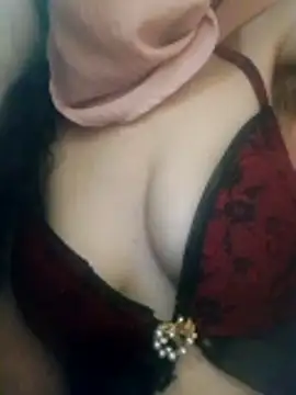 Almas-arabic webcam