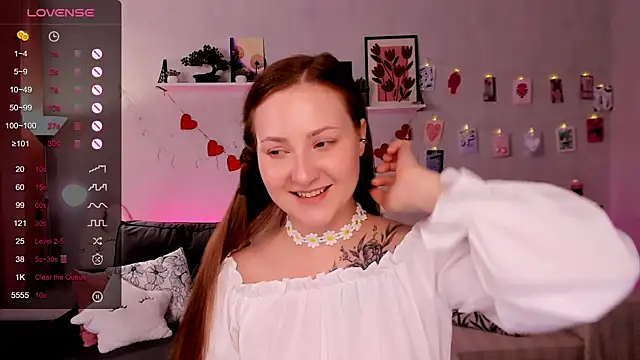 velvet_cherry_ webcam