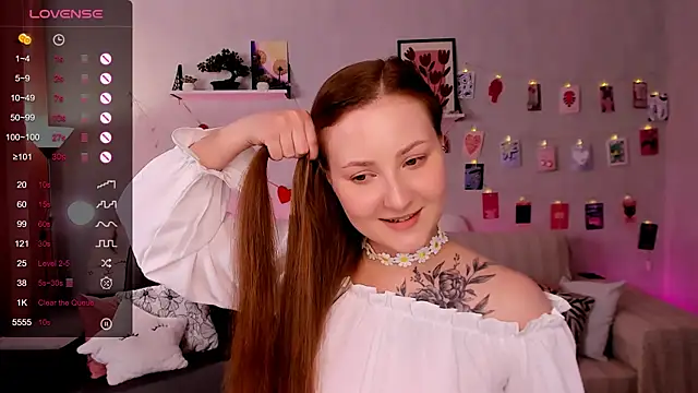 velvet_cherry_ webcam