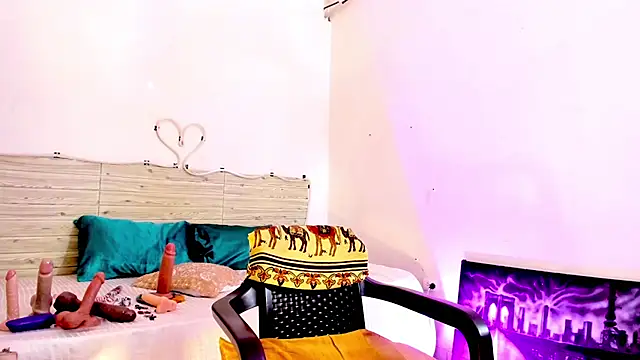lilahSweet webcam
