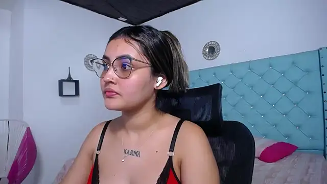 kathe-mills235 webcam