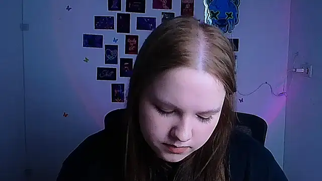Kitty_Mia_Kitty webcam