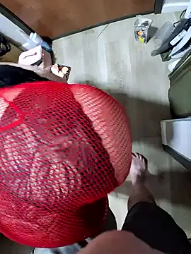 Lovemcurvy69 webcam