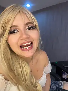 lya_nekko_ webcam