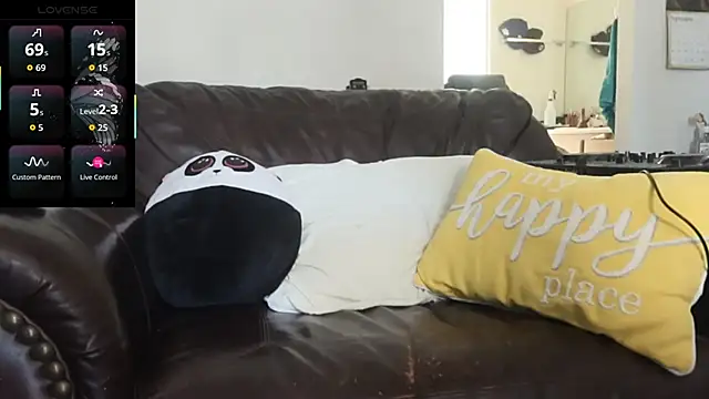 BellaBlueBBW webcam