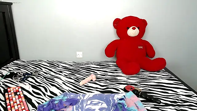 Sasha-smiles webcam