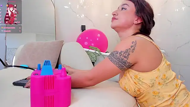 katherine_glow webcam