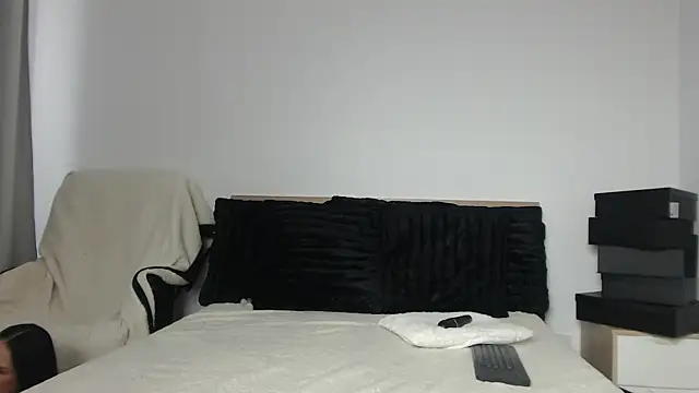 Layla23a webcam