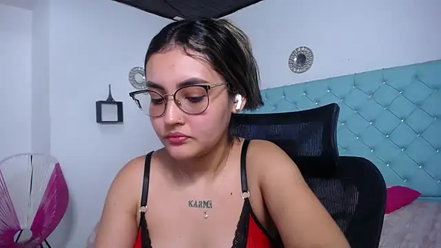 kathe-mills235 webcam