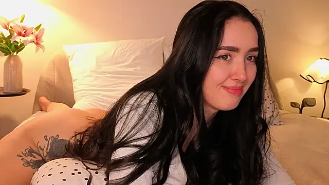 KimKhallifa live sex cam