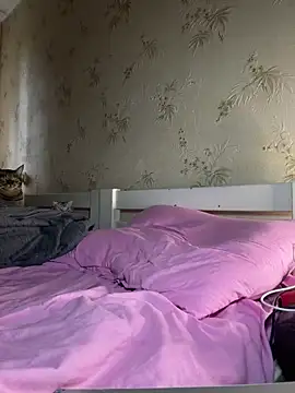 Naughtbaby_2025 webcam