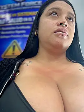 _Mia-Safety_Inspector webcam