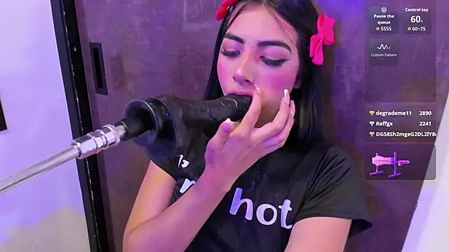 cherry_skinny_ webcam