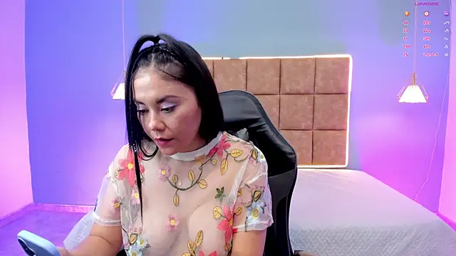 Natalia_Saenz_ webcam