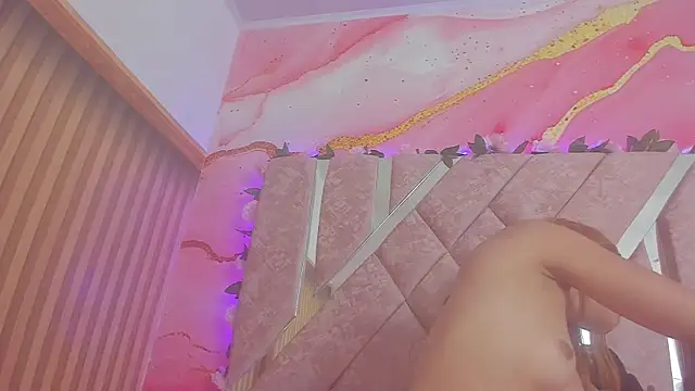 baby_peach__ webcam