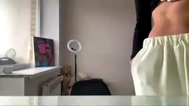 AlvinaMair webcam