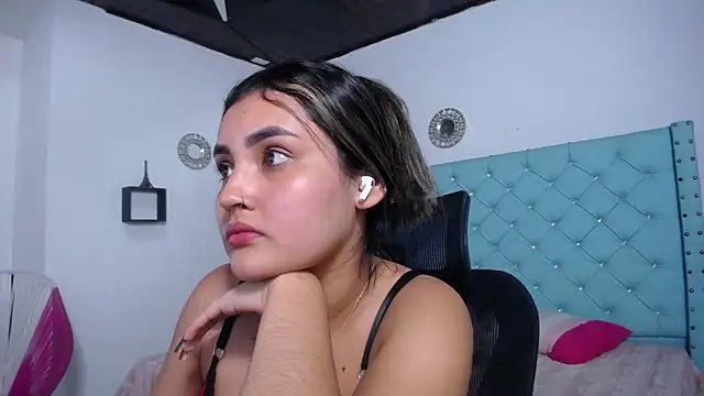 kathe-mills235 webcam