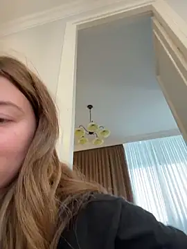 curvyflawless live sex cam