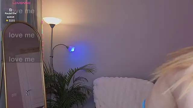 Elis_Fox webcam