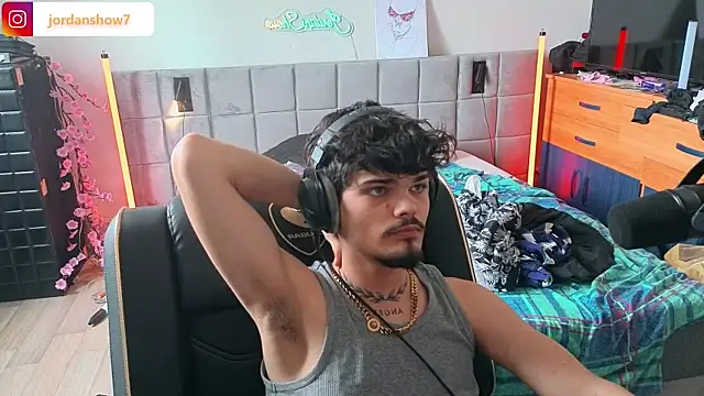 JordanShow webcam
