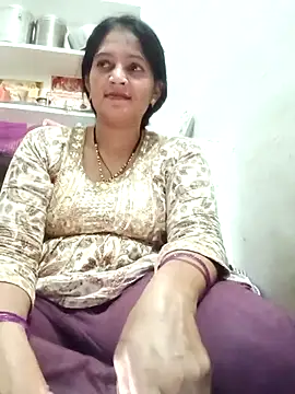 Mohni_love webcam