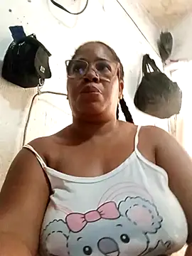 Big_ass_submissive webcam