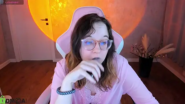 Aleks-caster webcam