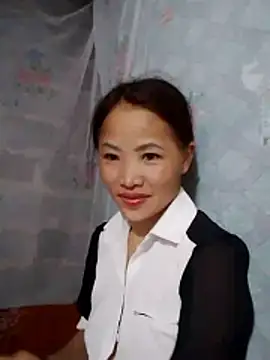 _Lyly_pussy_ webcam