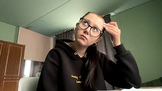 AdelleBaggenstoss webcam